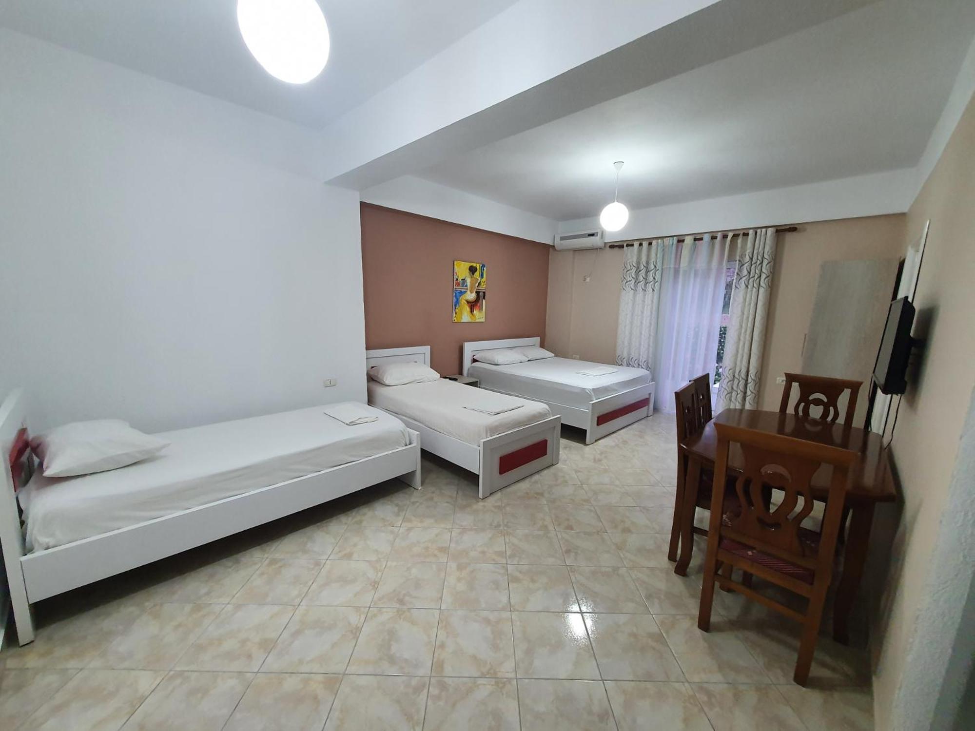Skenderi Apartments Ksamil Oda fotoğraf